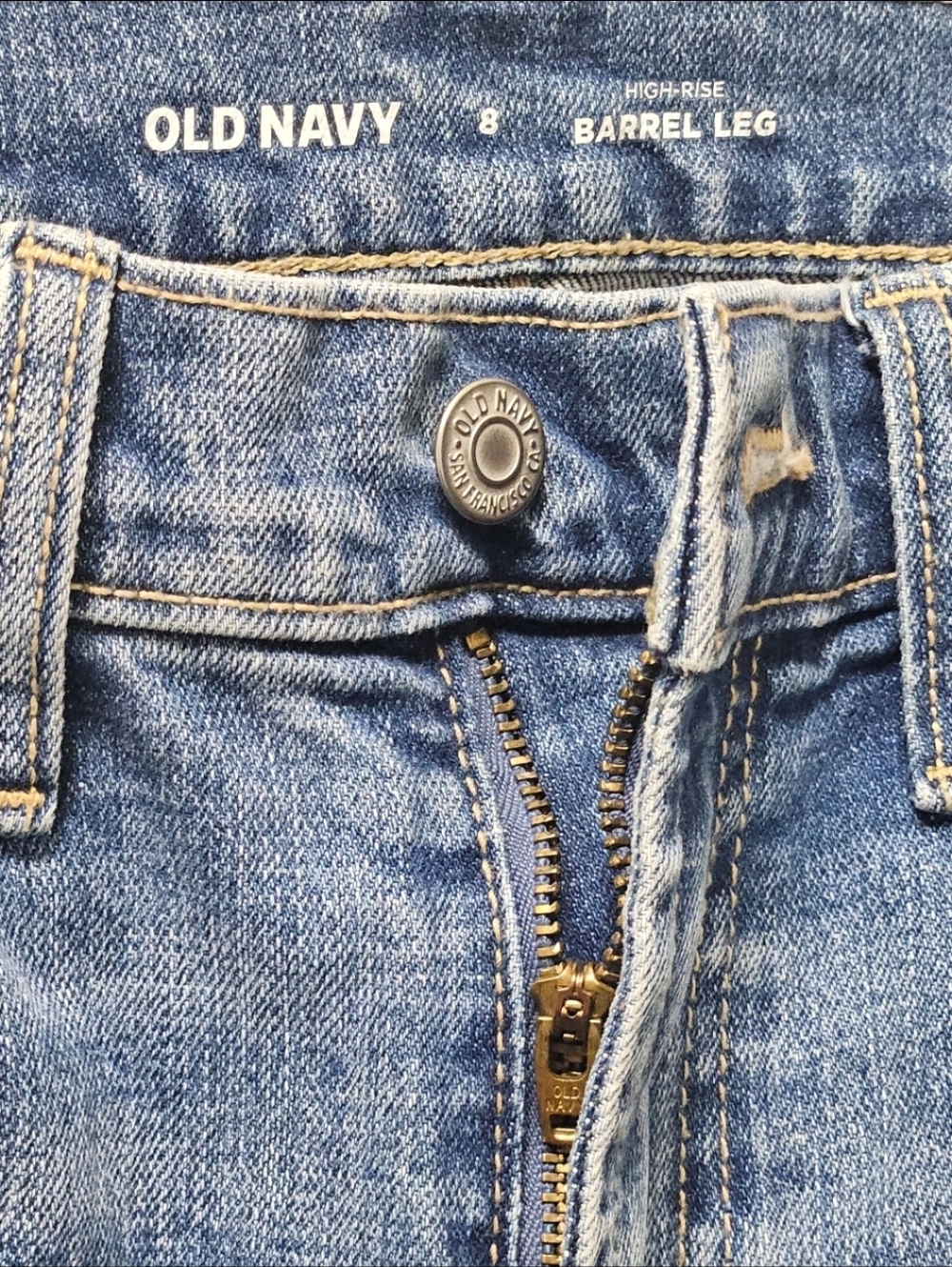 OLD NAVY HIGH-RISE BARREL LEG JEANS 8 - Picture 6 of 10